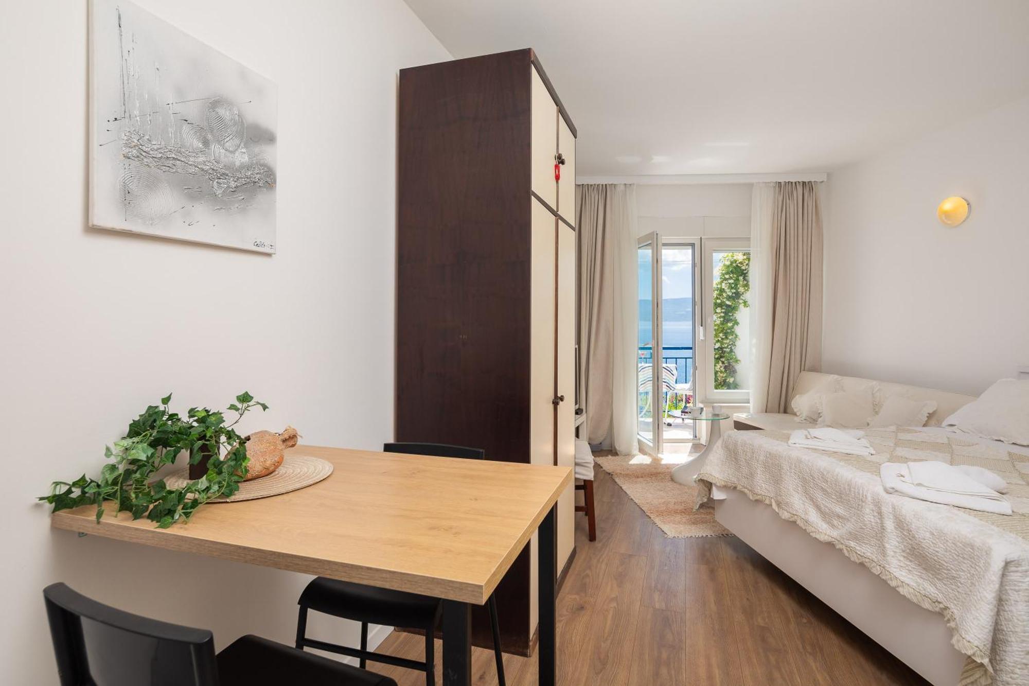 Caleta Seaview Suites II - Pool & Jacuzzi Lokva Rogoznica Exterior photo